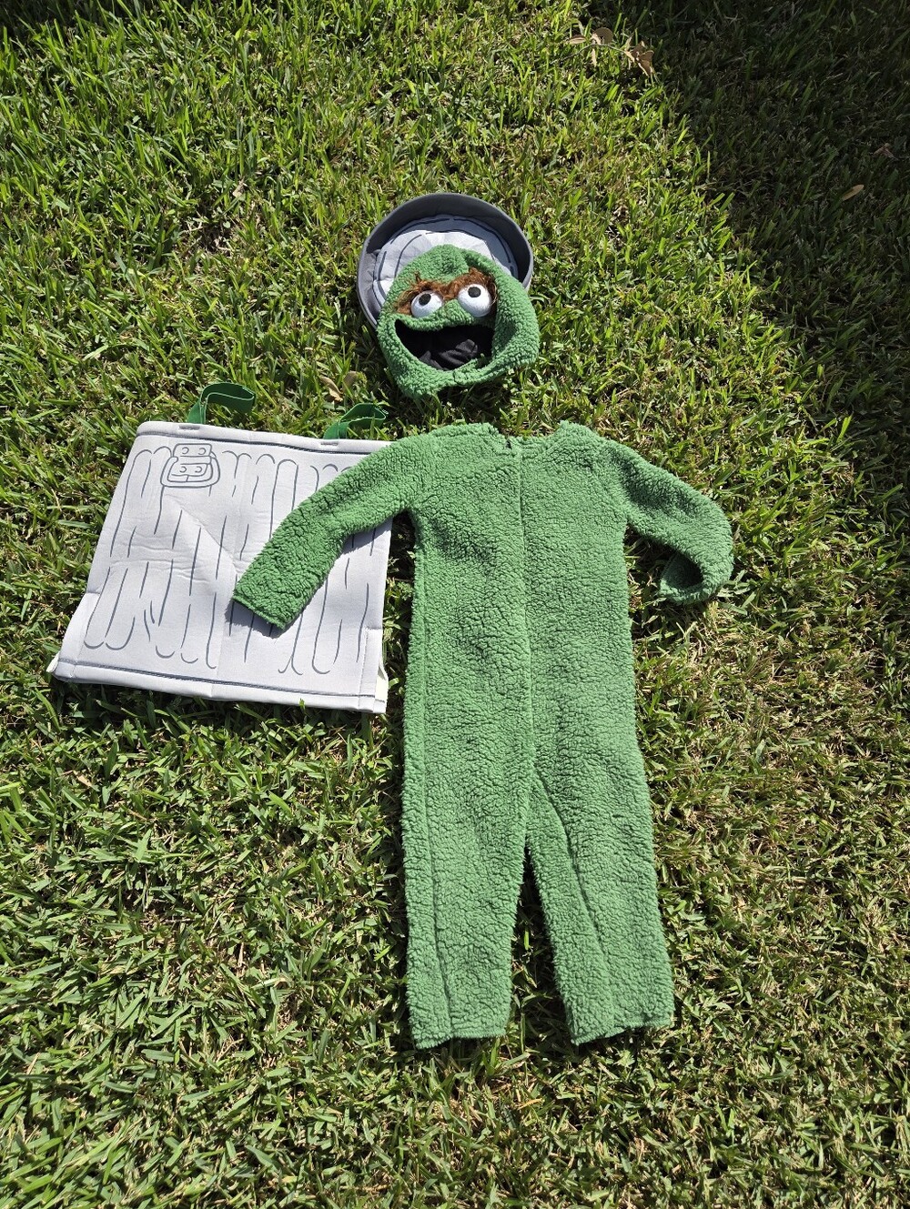 Sesame Street Oscar costume, 3 Piece Oscar The Grouch toddler kid costume, 2T